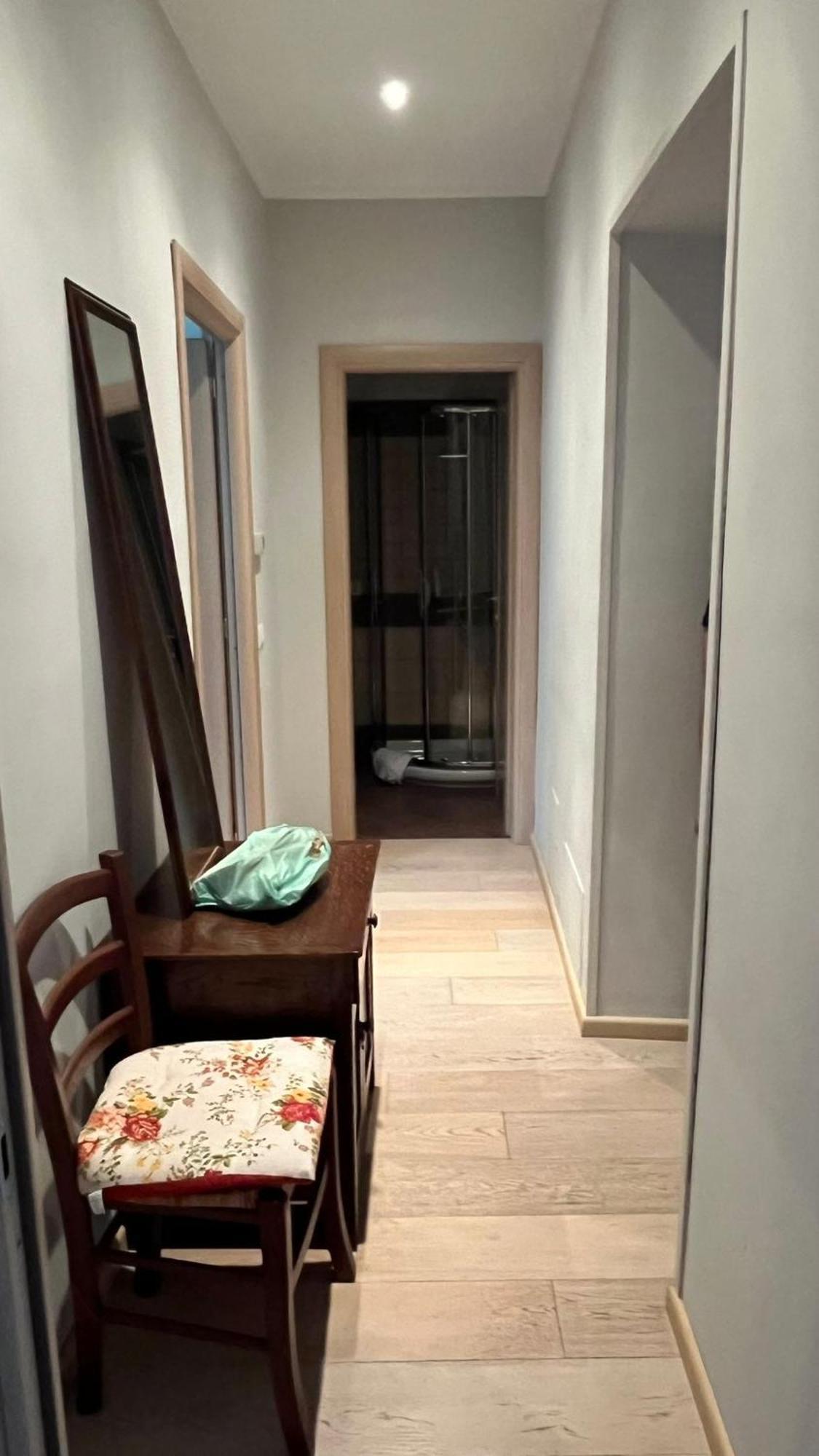 Dng House - Vatican 80 Square Rome Bagian luar foto