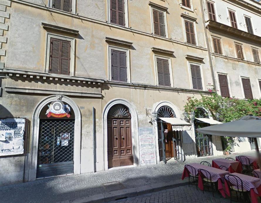Dng House - Vatican 80 Square Rome Bagian luar foto